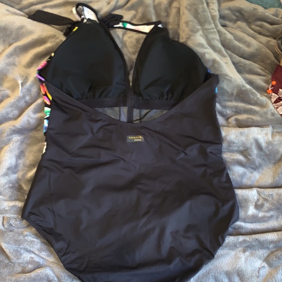 NWT SONSIE by GRACING HALTER SWIMSUIT - Picture 2 of 10